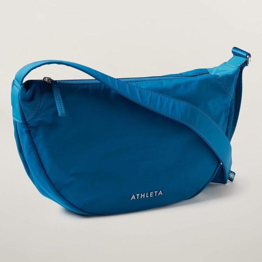 athleta all about crossbody crescent bag 🌙  dark lapis blue